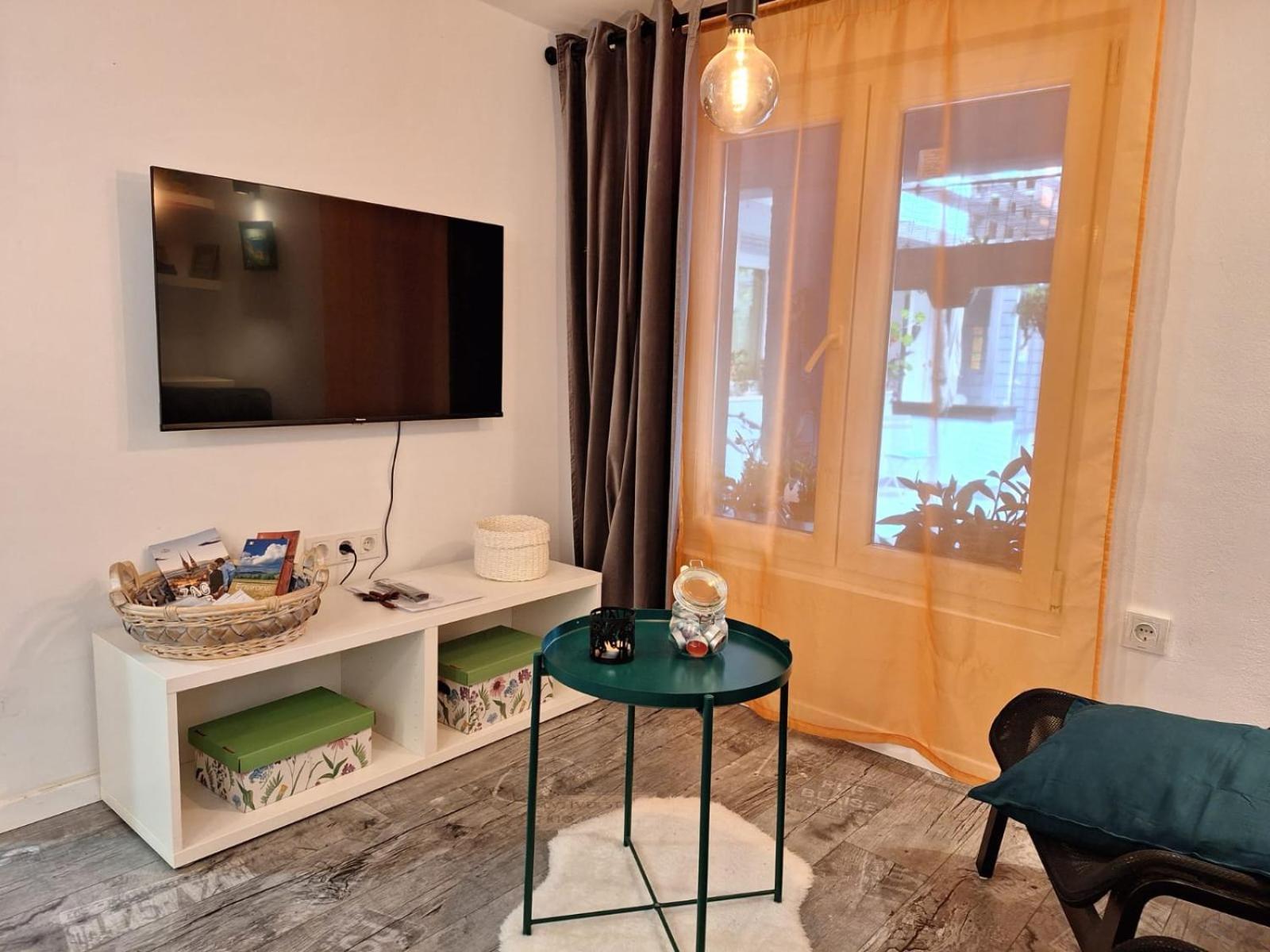 New Studio Apartment Emmy With Free Street Parking Zagreb Exterior photo